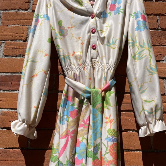 70's dress - Picture 3 of 7